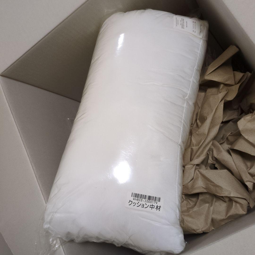 コメダ珈琲　赤い椅子　クッション　トートバック