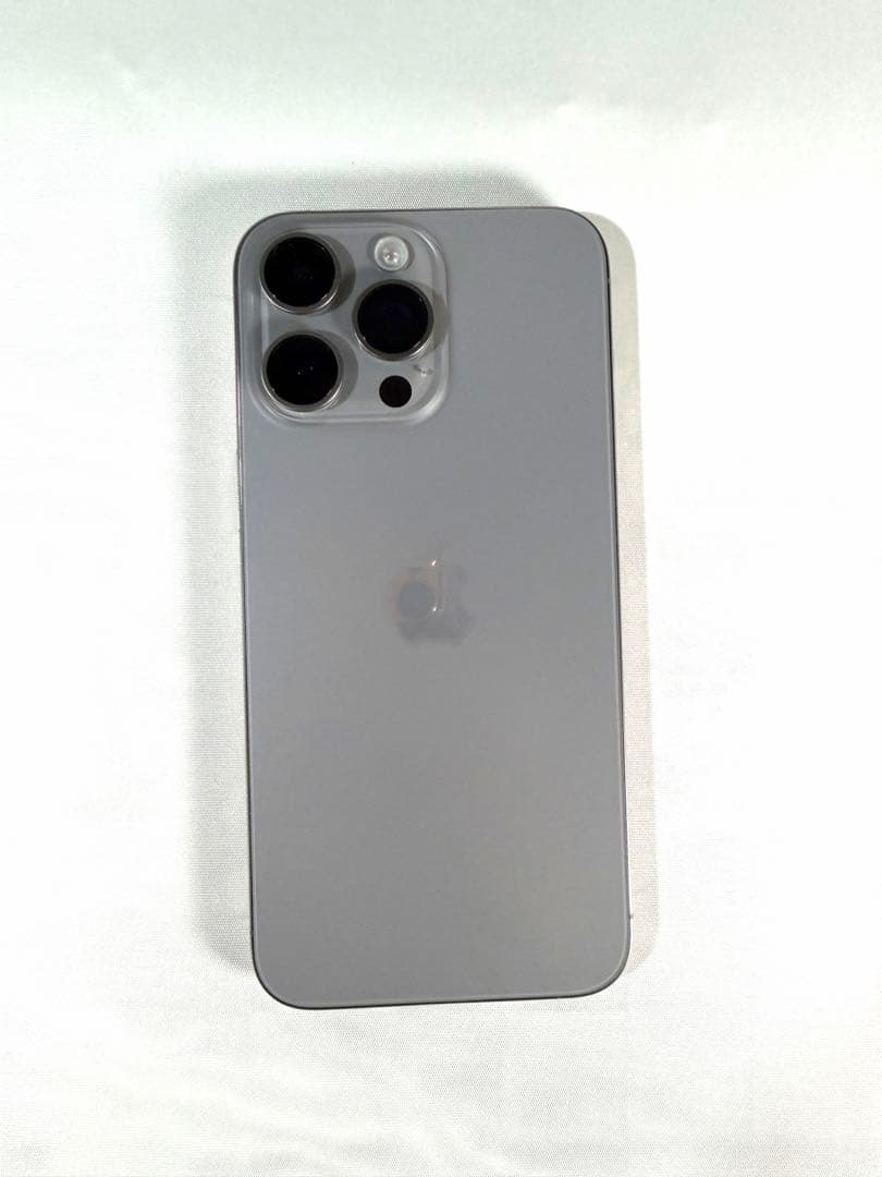 Apple iPhone 15Pro Max ナチュラルSIMフリー版256GB