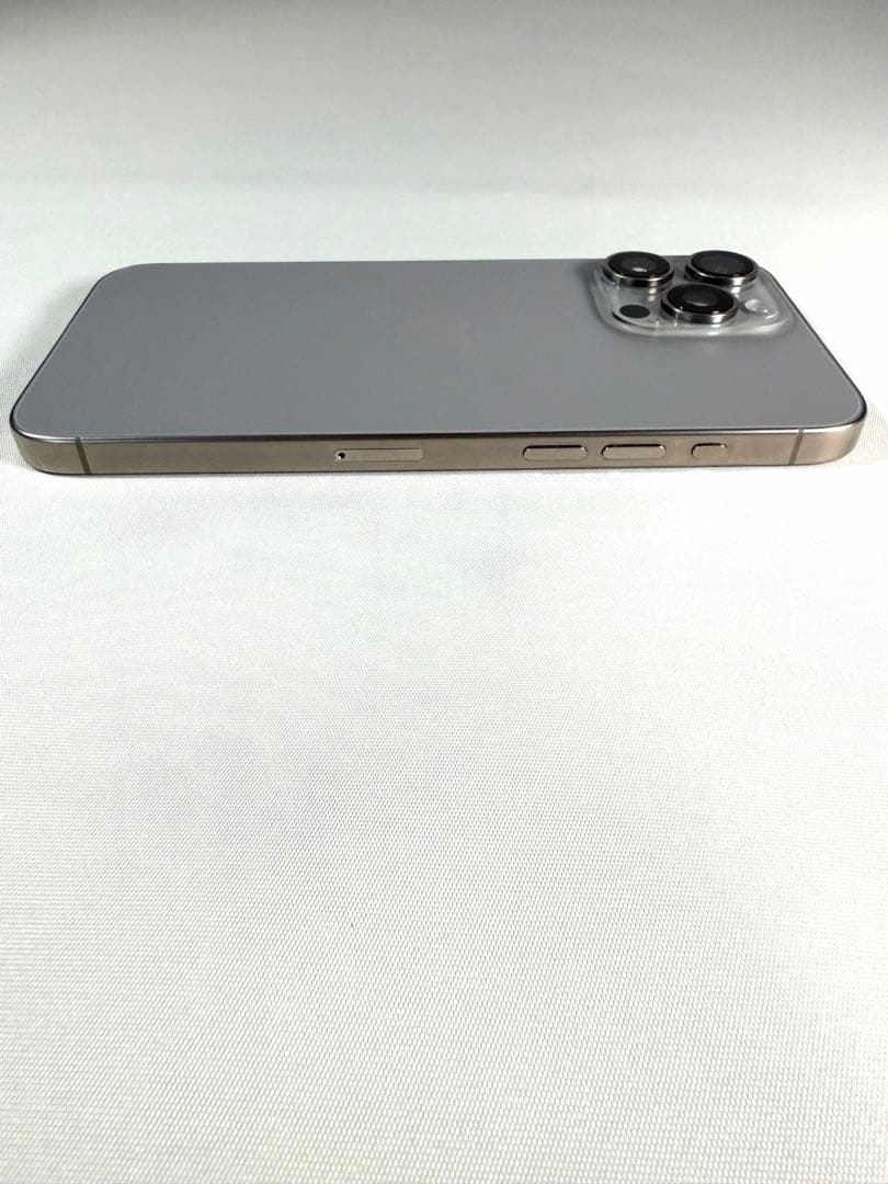 Apple iPhone 15Pro Max ナチュラルSIMフリー版256GB