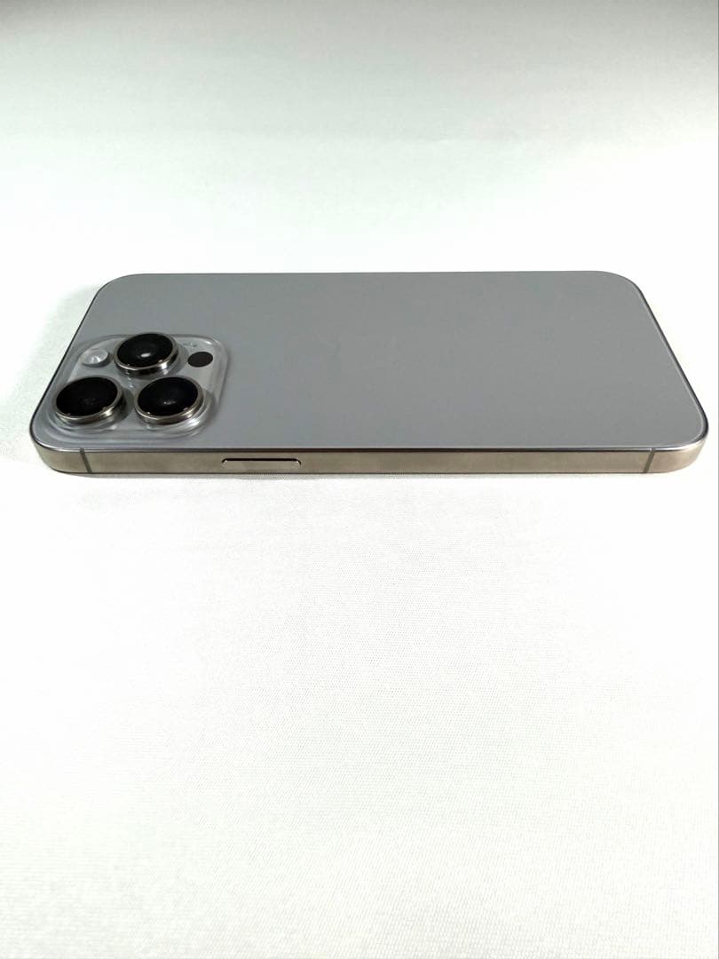 Apple iPhone 15Pro Max ナチュラルSIMフリー版256GB