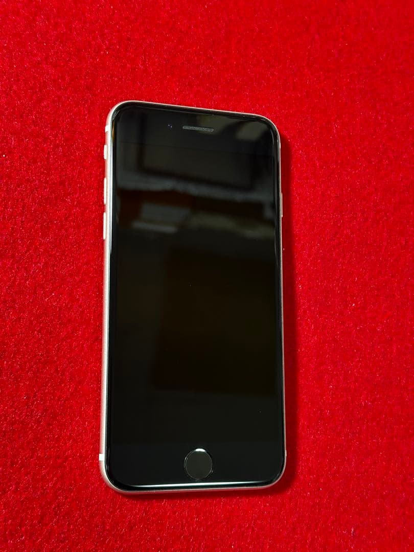 【9927】iPhone SE3第3世代スターライト 64GB simフリー