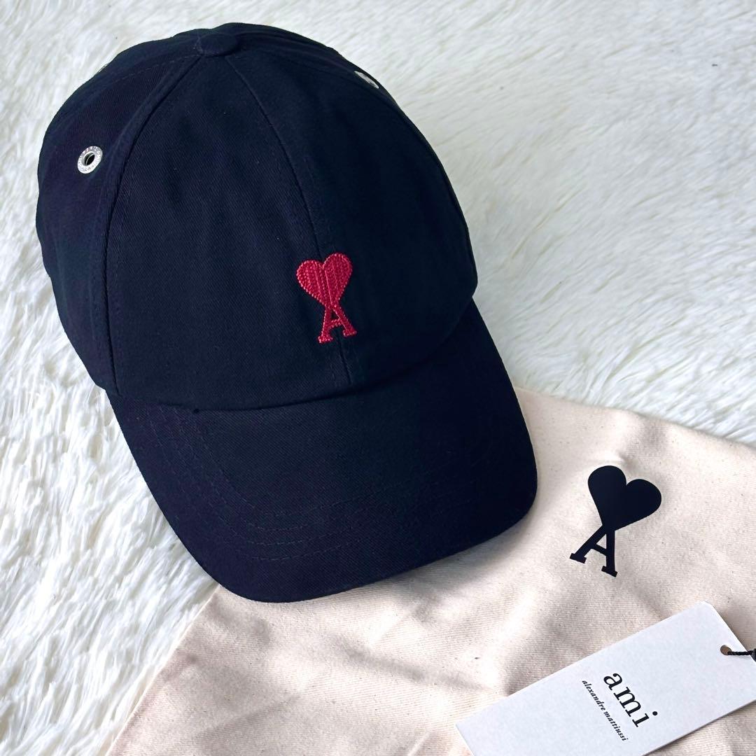 【収納袋 タグ付き】 AMI PARIS キャップ 帽子 黒　アミ