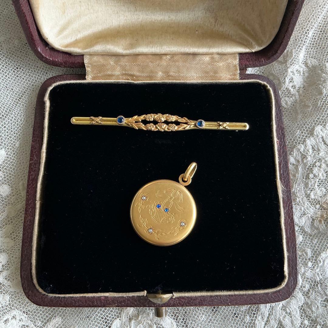 フランスアンティーク　ペンダントトップ＆ブローチ　ゴールドプレート　ビジュー