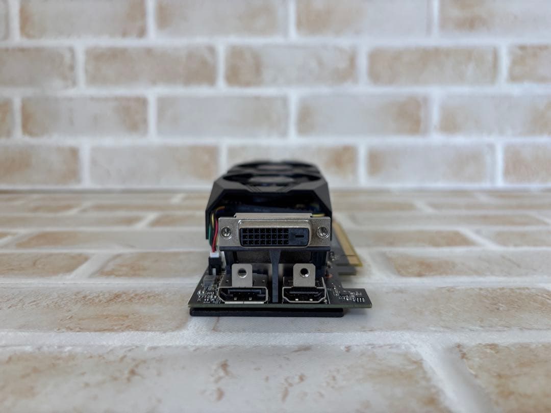 ASUS GTX1650 デュアルファン