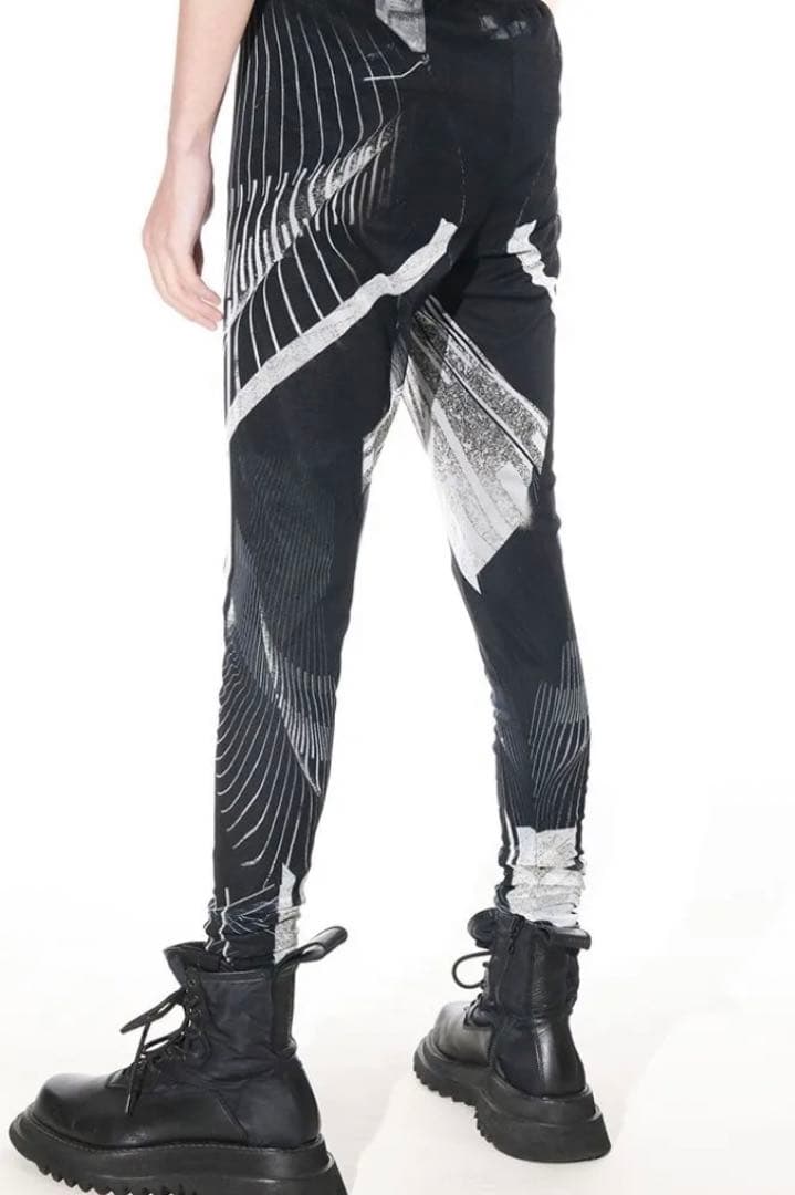 美品ユリウス 23SSコレクション プリント メッシュ レギンス パンツ0084