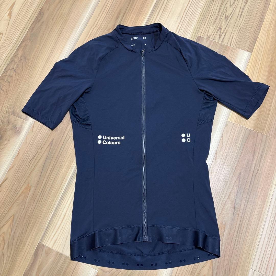 週末値下げ Universal Colours mono M ネイビー 超美品