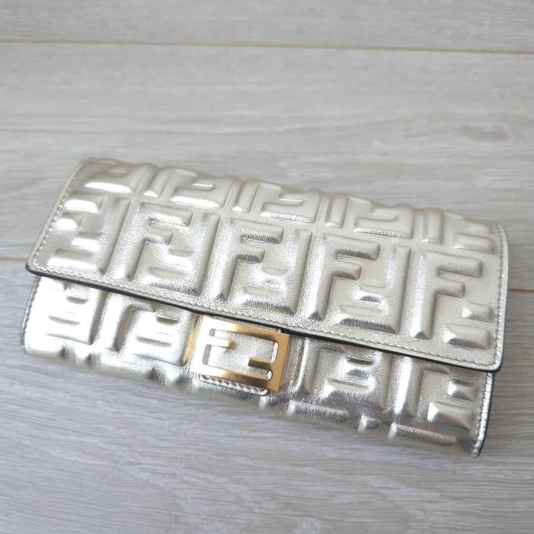 未使用【フェンディ】バゲット　コンチネンタル　ロング　ウォレット　長財布