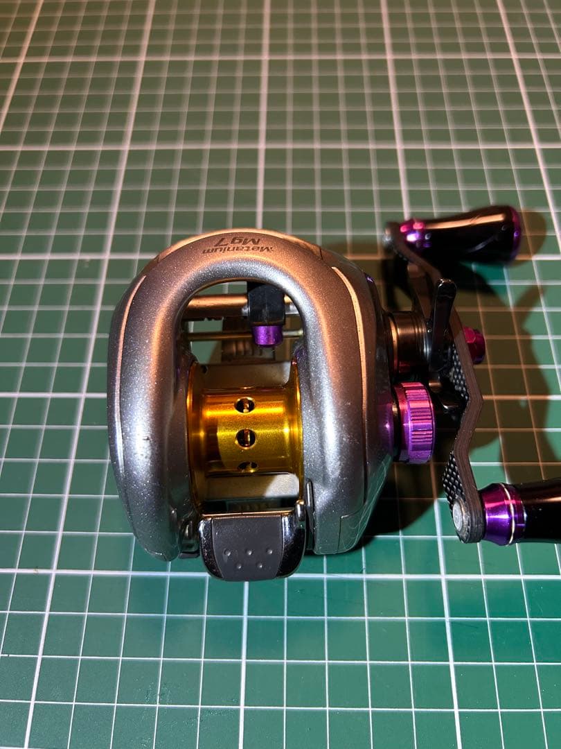 07メタニウムMg7 夢屋