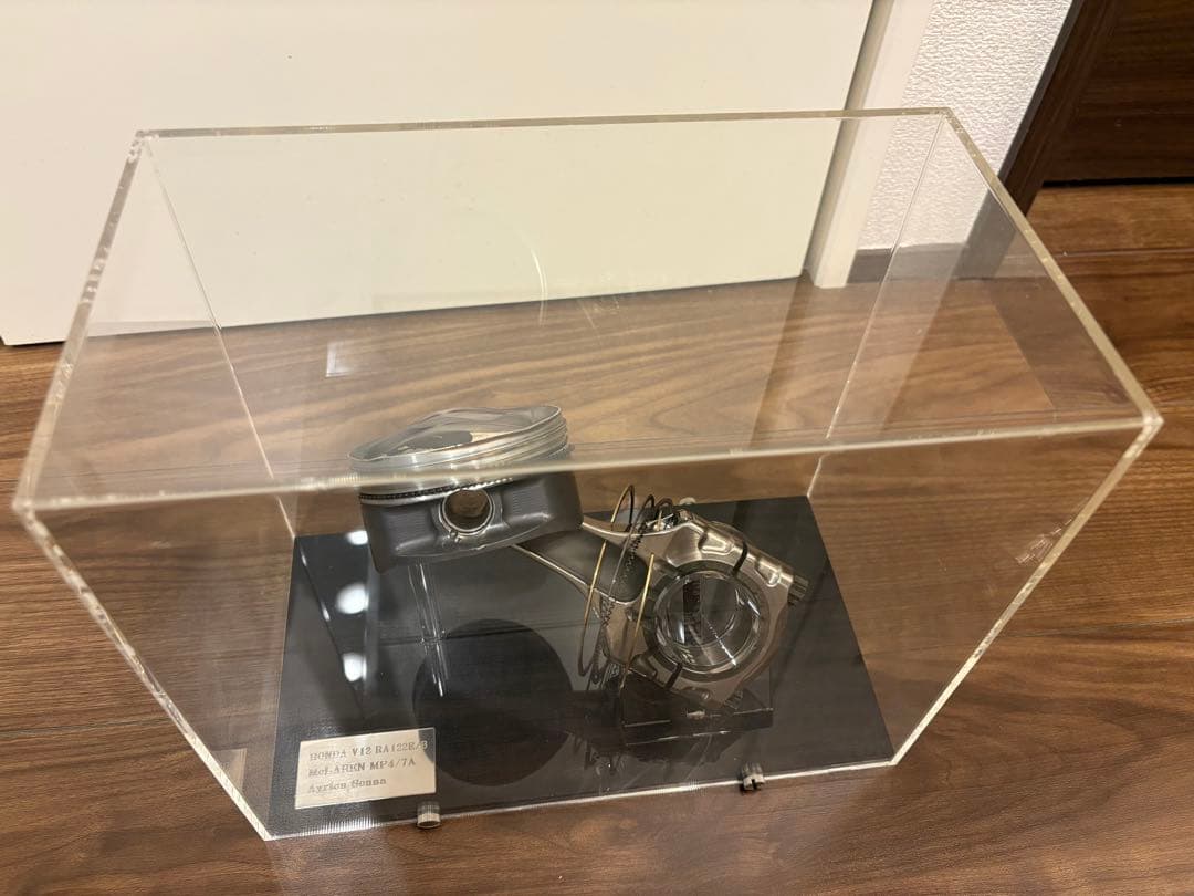 HONDA V12 RA122E/B McLaren MP4/7Aパーツ その1