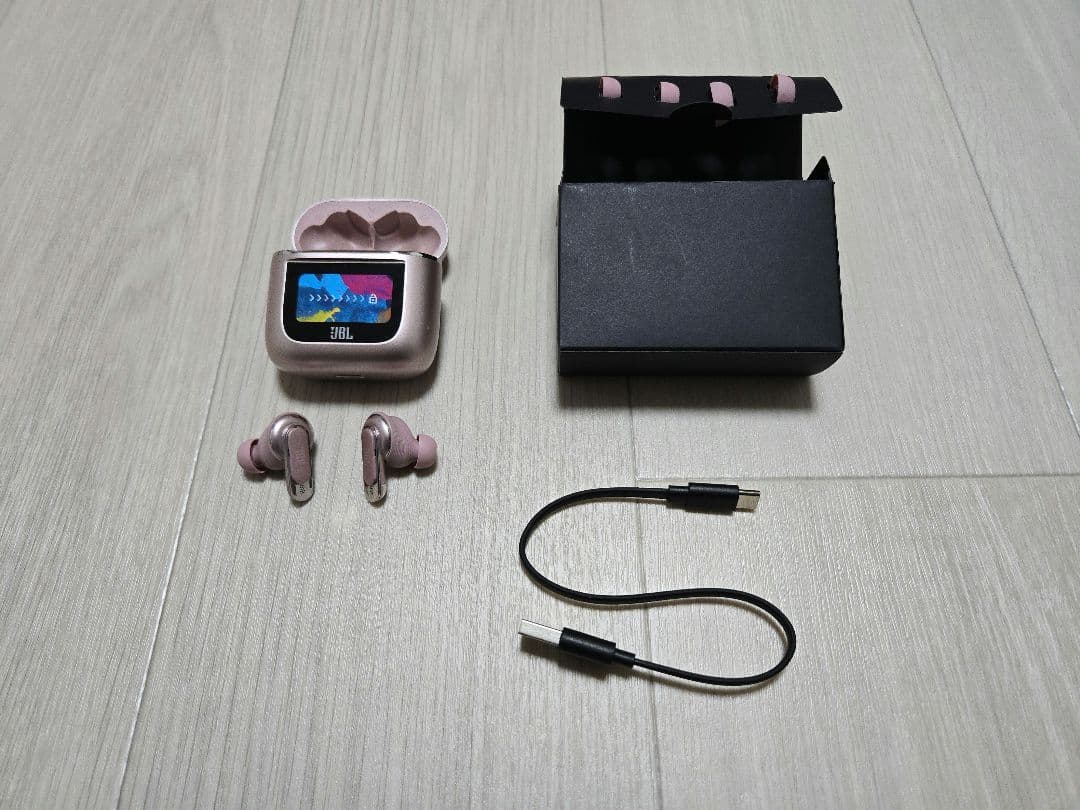 JBL tour pro 2 完全ワイヤレスイヤホン ノイズキャンセリング