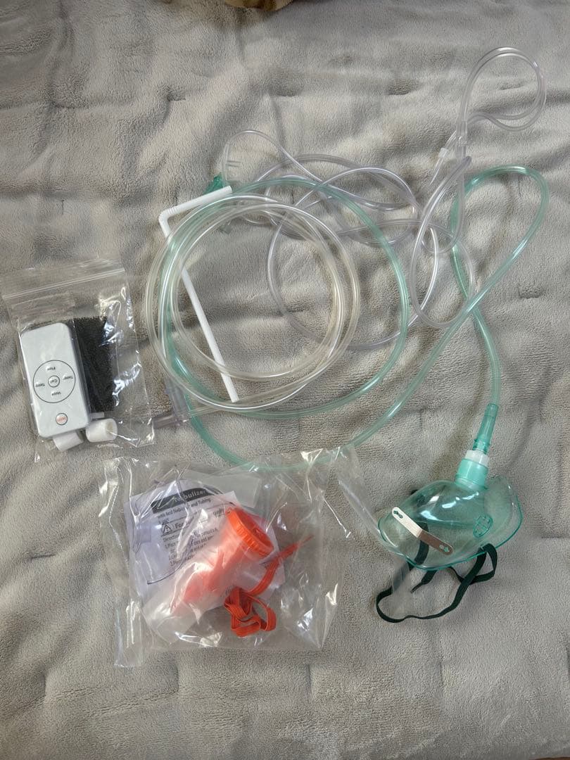 【美品】家庭用酸素発生器MEDRIS ネブライザー機能付き　ペットもOK