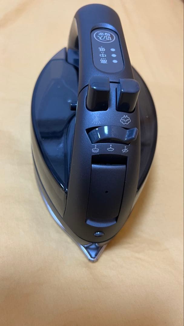 Panasonic スチームアイロン 黒 NI-WL709-K