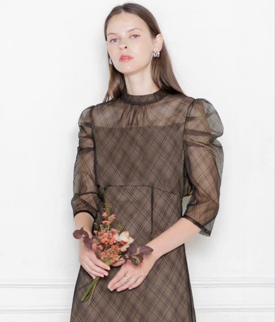 Leja チェック柄フリルドレス