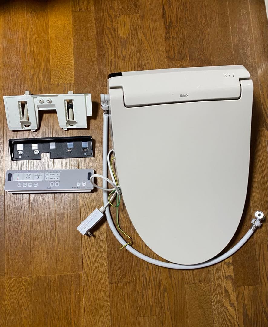 LIXIL(INAX)温水洗浄便座