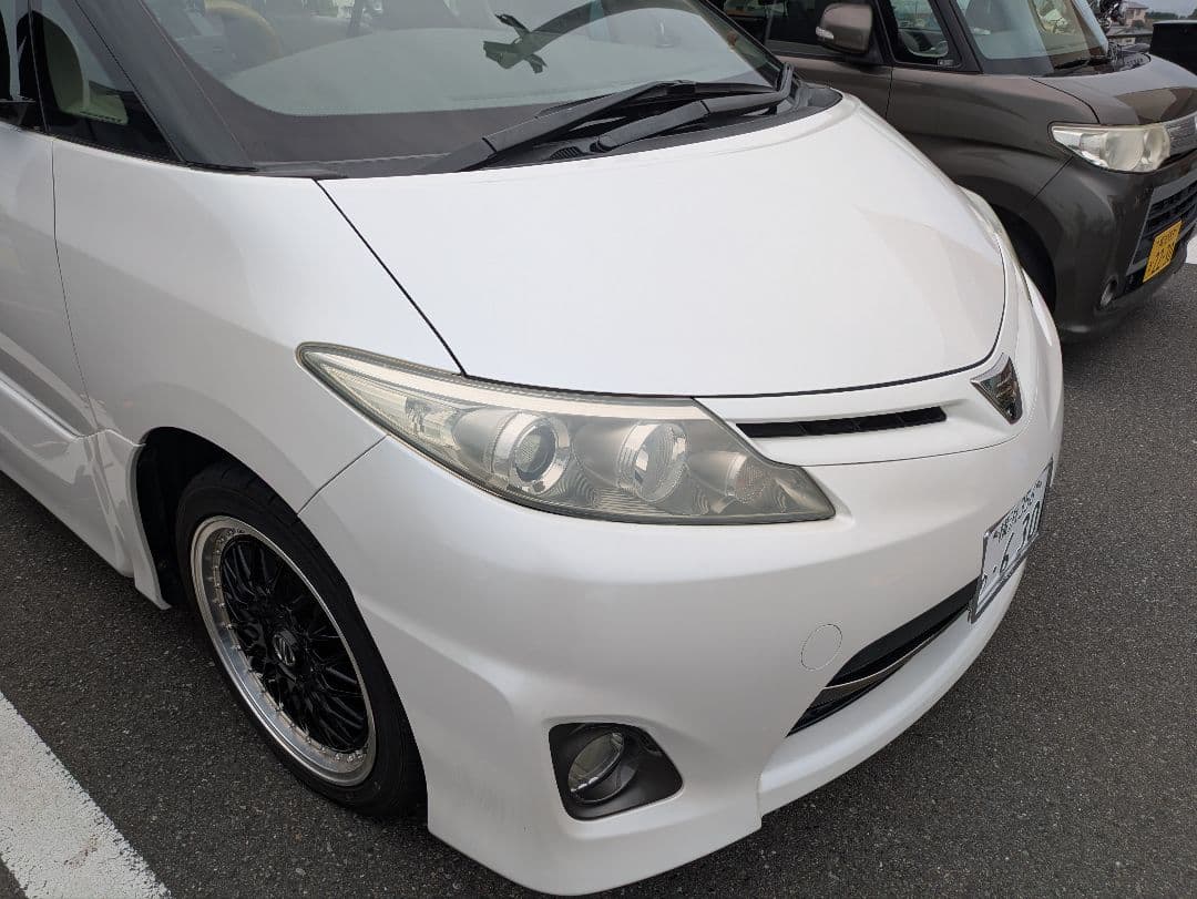 み*つ様 美品ACR50エスティマ ヘッドライト本体のみ