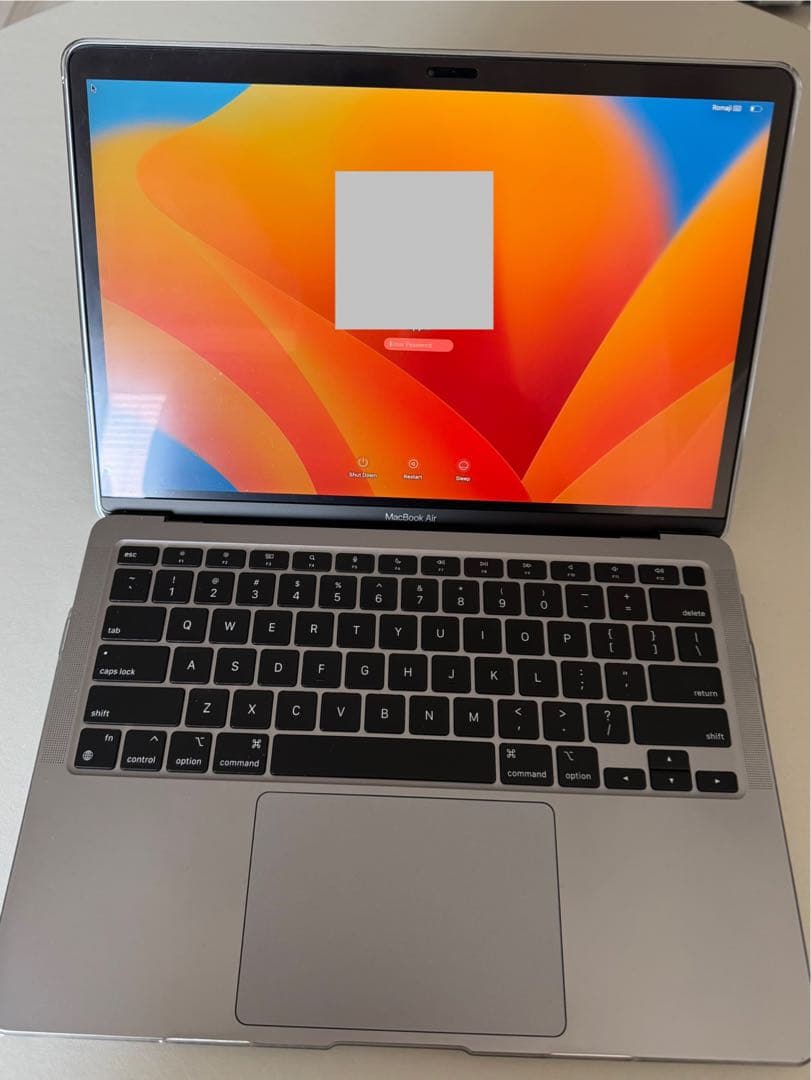 Apple [M1搭載] Macbook Air 13” (2020)