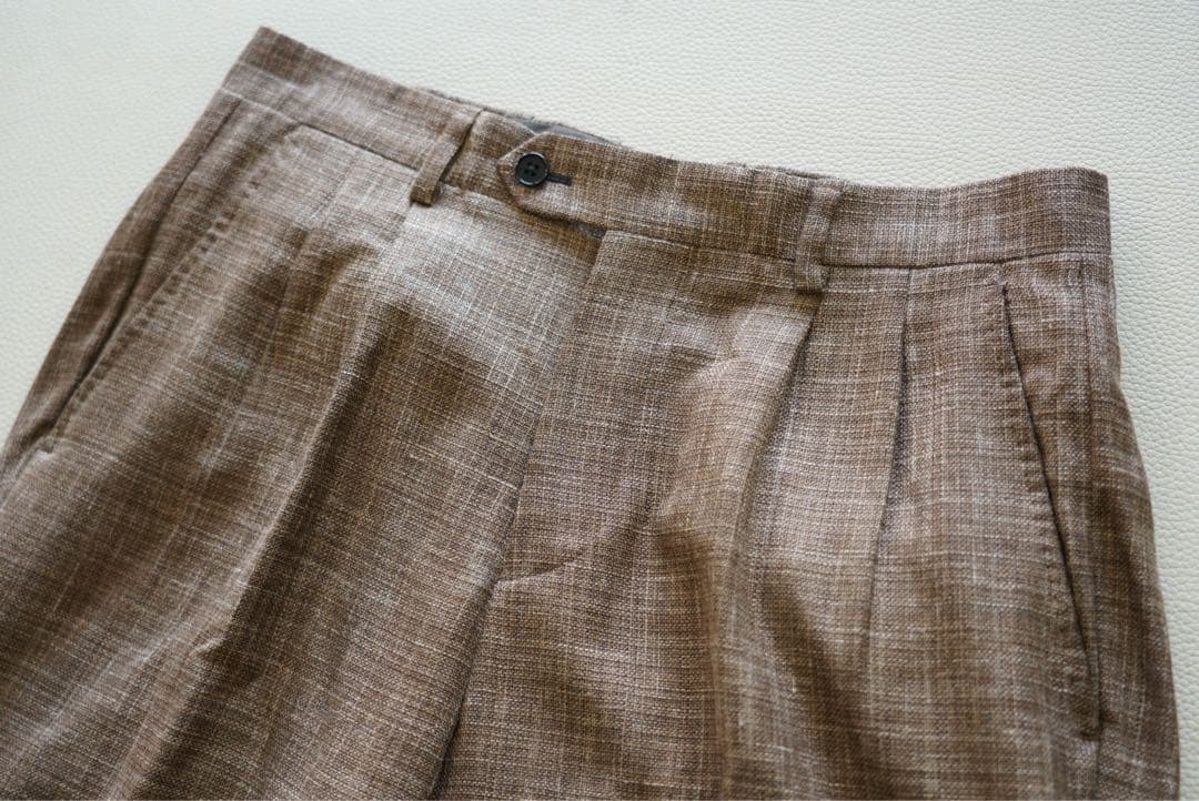 ロロピアーナ　3ピーススーツ　ブラウン　サマータイム