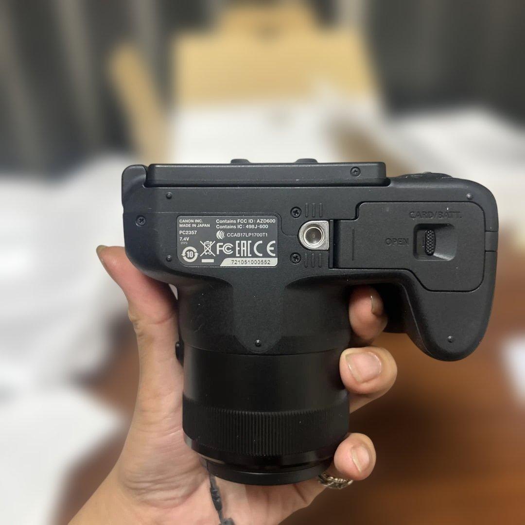 【展示品】Canon キヤノン PowerShot SX70HS