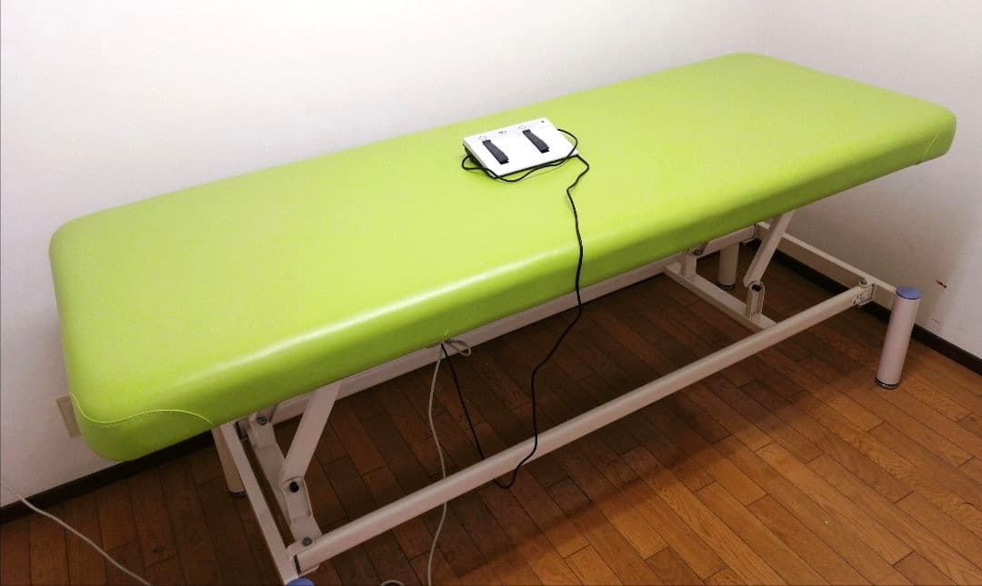 Takada タカダベッド 高田電動 昇降 カイロベッド 整体 施術ベッド