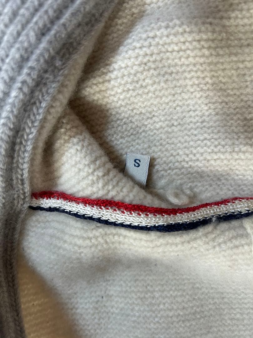 価格交渉OK‼️モンクレール　ニットアウター