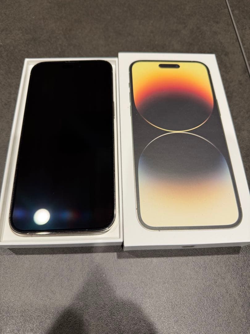 iPhone14 ProMax 512GB Gold 本体