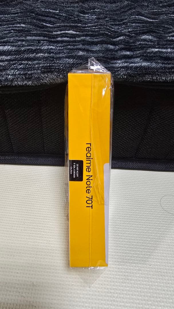 realme Note 70T 本体