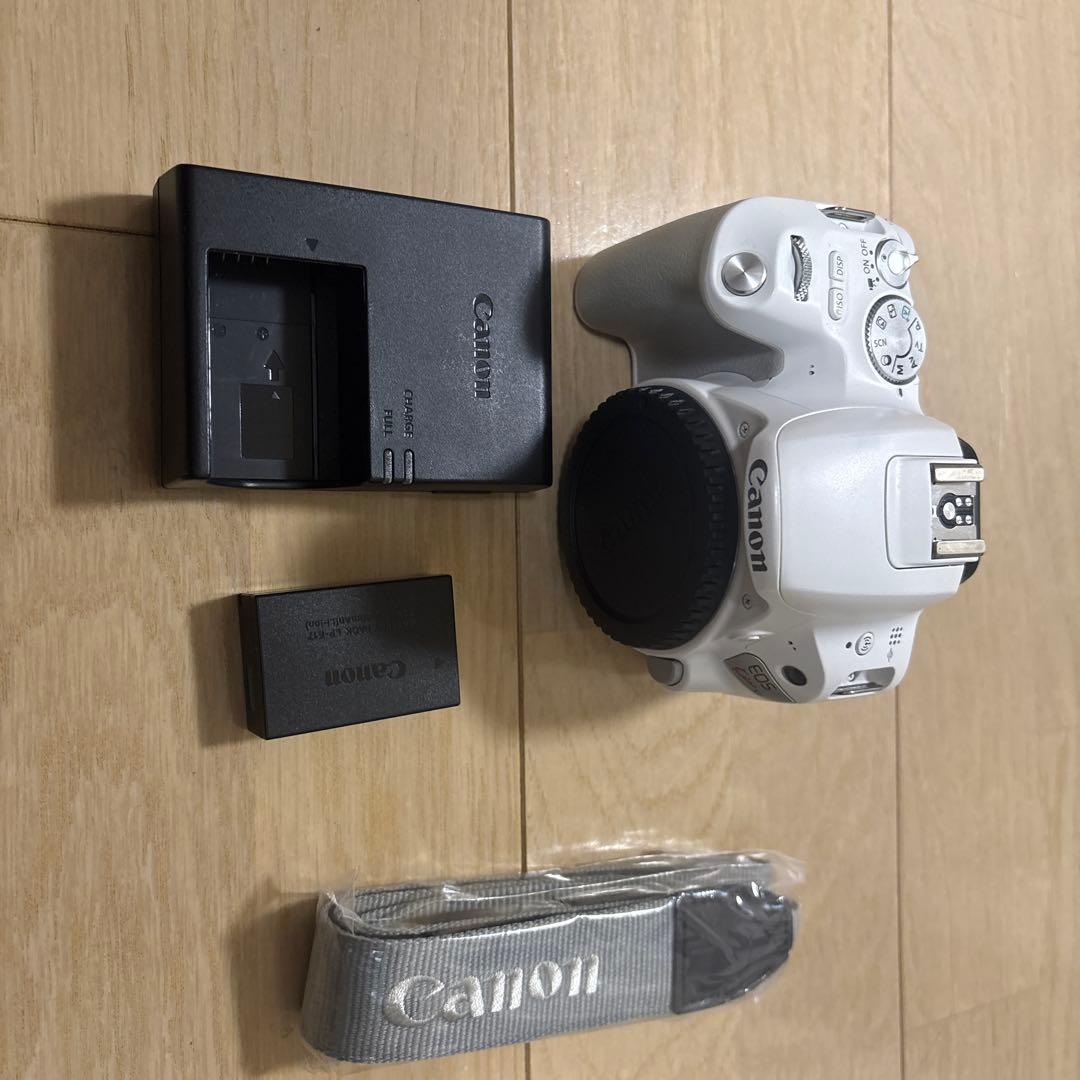 Canon キャノン EOS Kiss X9 ＋レンズ2本 動作OK 傷あり