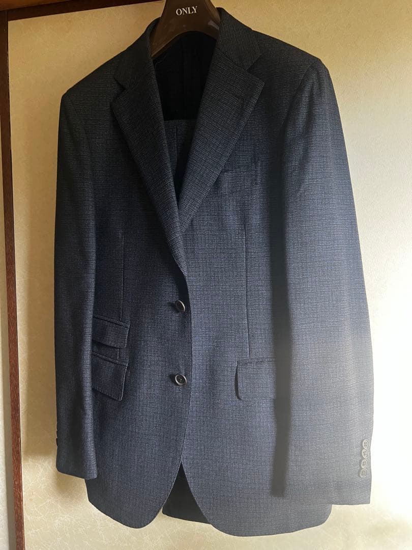 オンリープレミオ ダークブルー ビジネススーツ値下げ❗️
