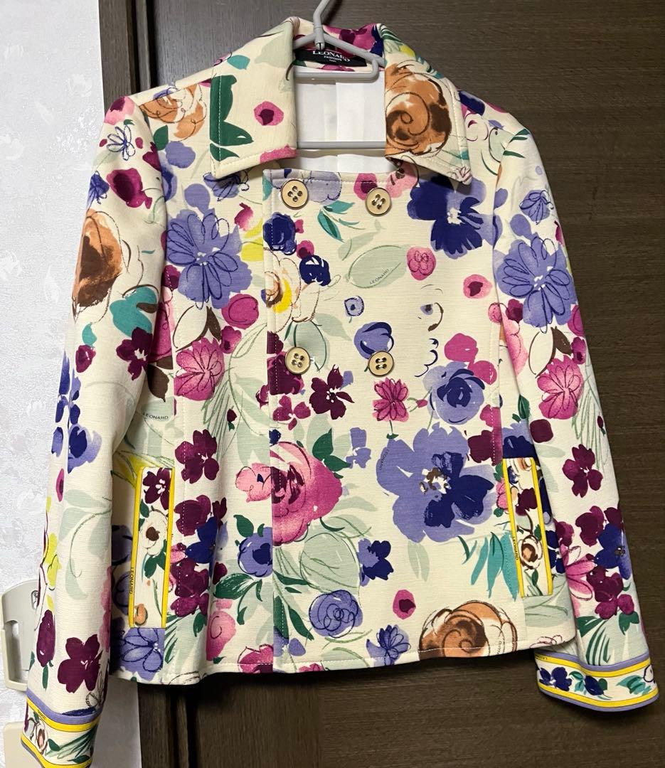 美品　LEONARDレオナール　ジャケット フラワー　花