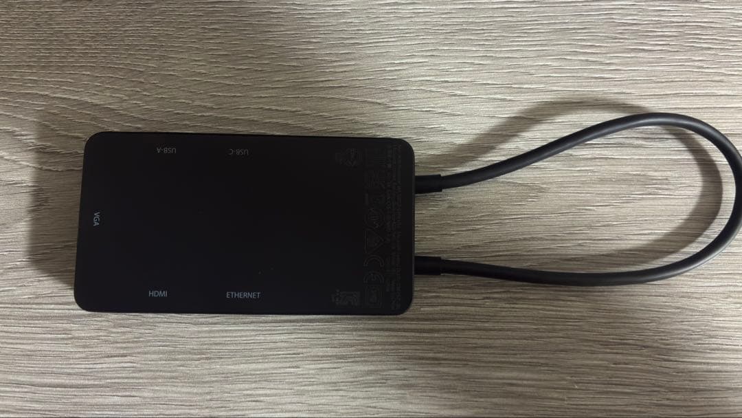 Microsoft純正Surface USB-C Travel Hub