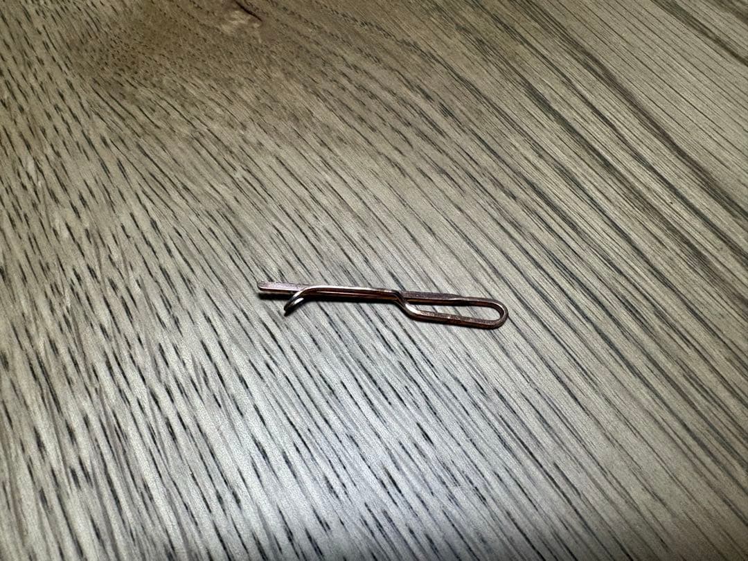 K10 クリップ　10金　1.0g相当