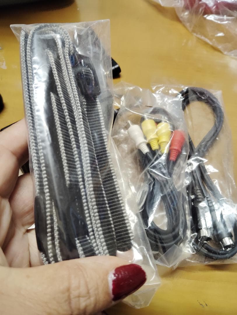 Canon Hi8ビデオカメラ 20倍ズーム