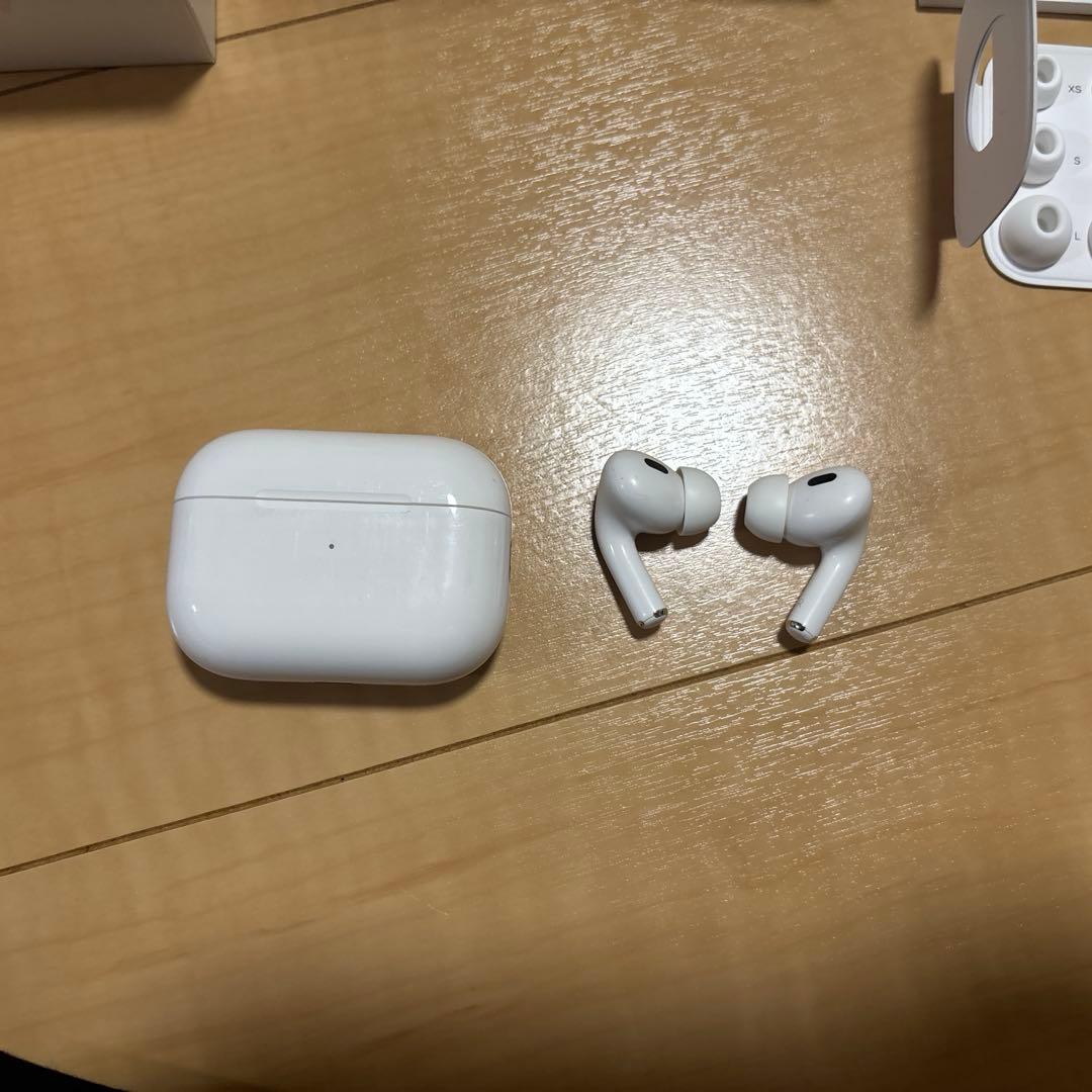AirPods Pro 2 第二世代 (lightning)