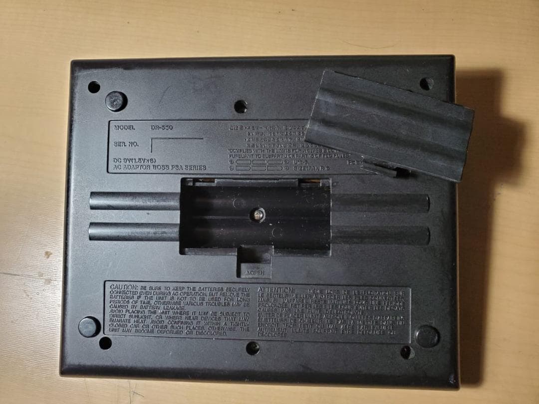 DTM・DAW BOSS DR-550 electronic drum machine