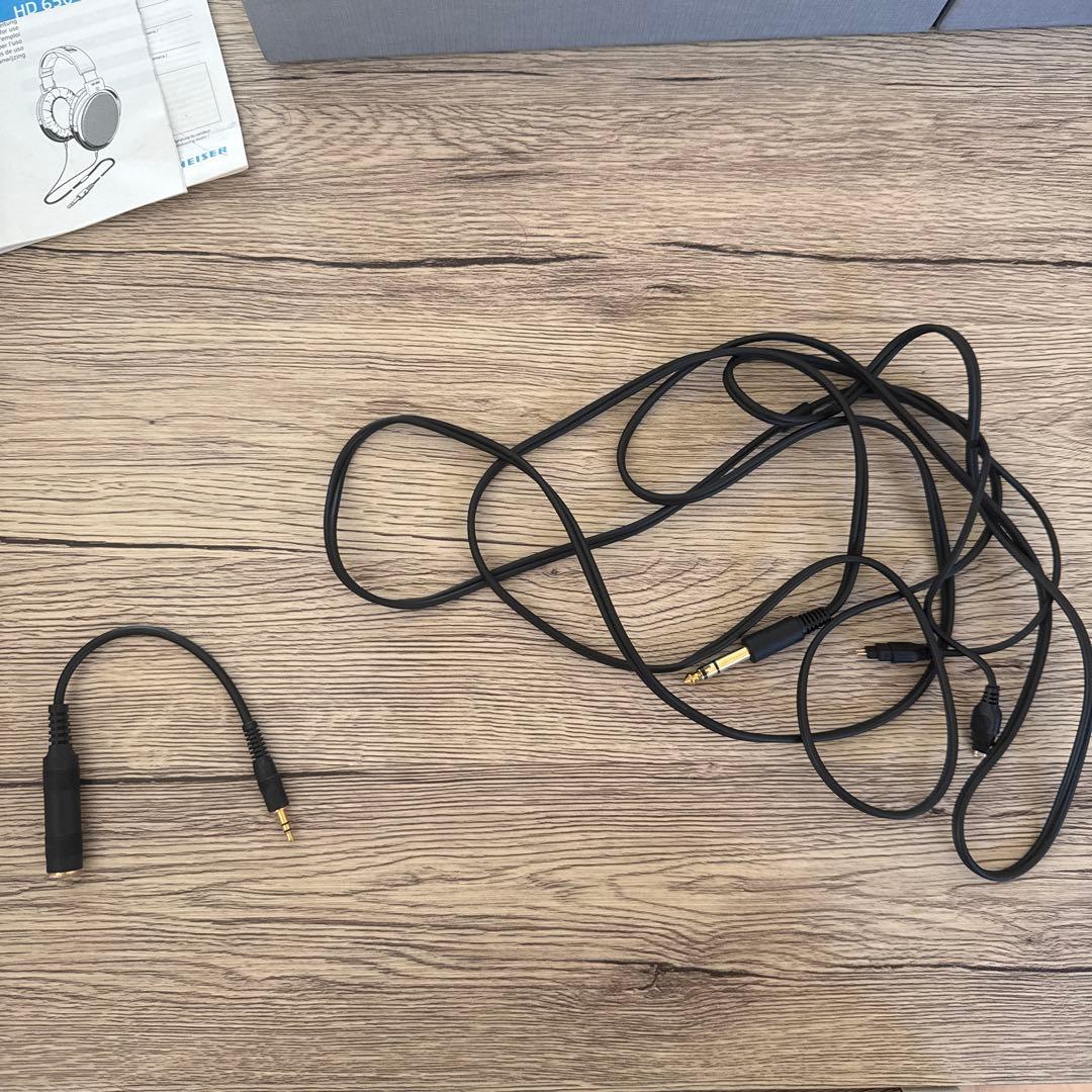 HD650 ゼンハイザー ヘッドホン 【ヘッドホン本体は綺麗だと思います】