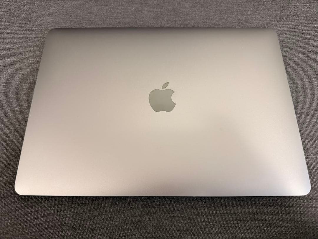 Macbook Air M1 8GB 256GB スペースグレイ