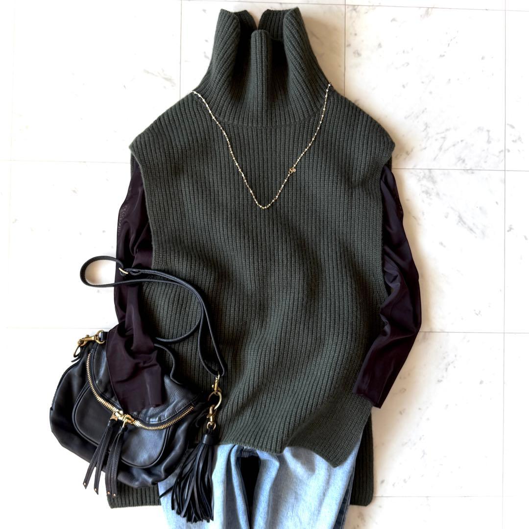 美品 ルフィル LE PHIL シルクカシミヤ混 畦編みニットジレ カーキ