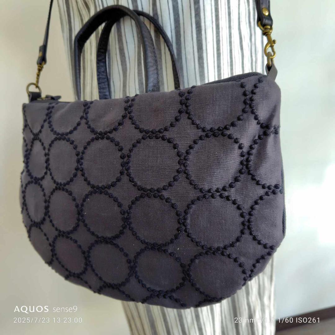 猫美様/2025tambourineタンバリンチャコール/ラウンドショル