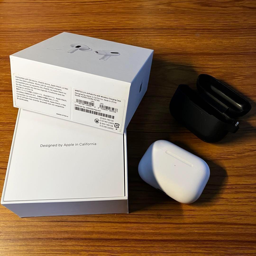 正規品【Apple】AirPods Pro 第一世代(R側ノイズ有り)