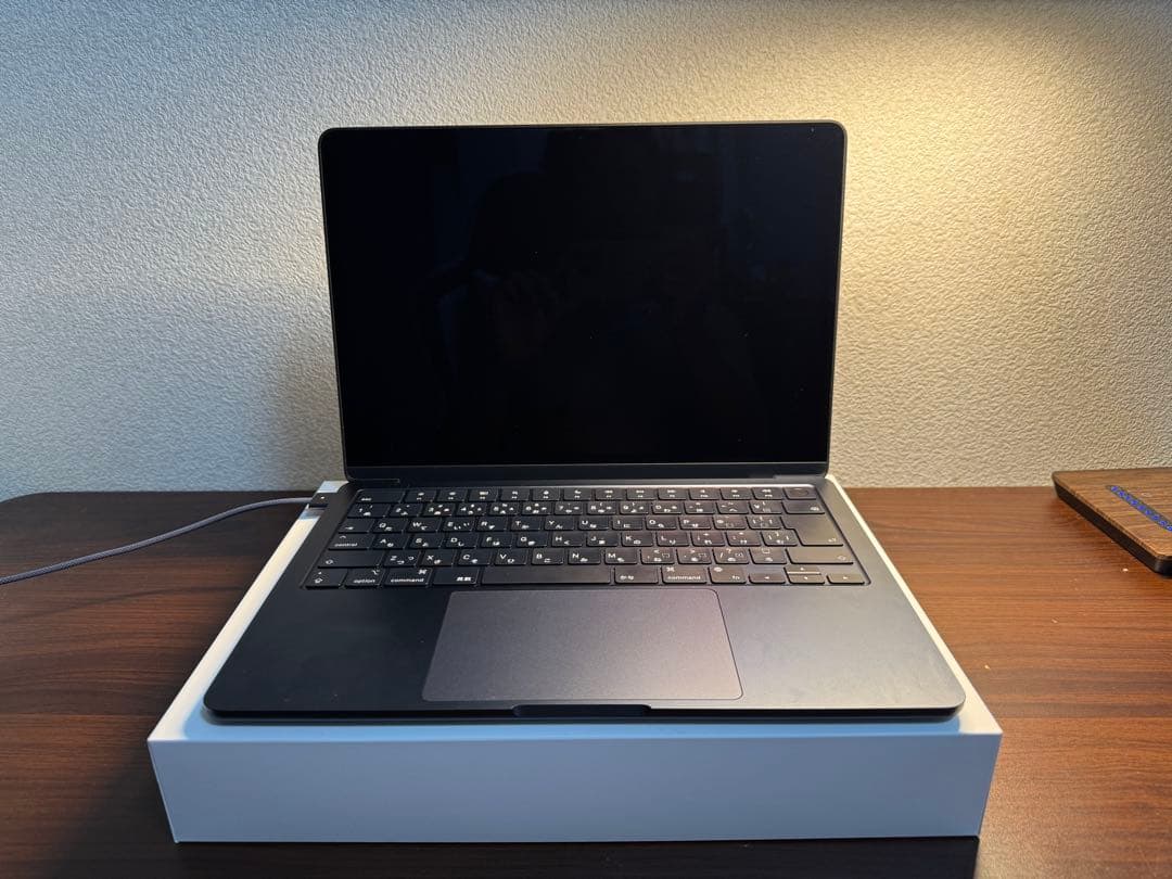 Apple MacBook Air 13インチ　M2 256 バッテリー100%