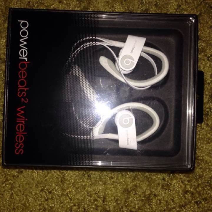 ビーツイヤホンワイヤレス