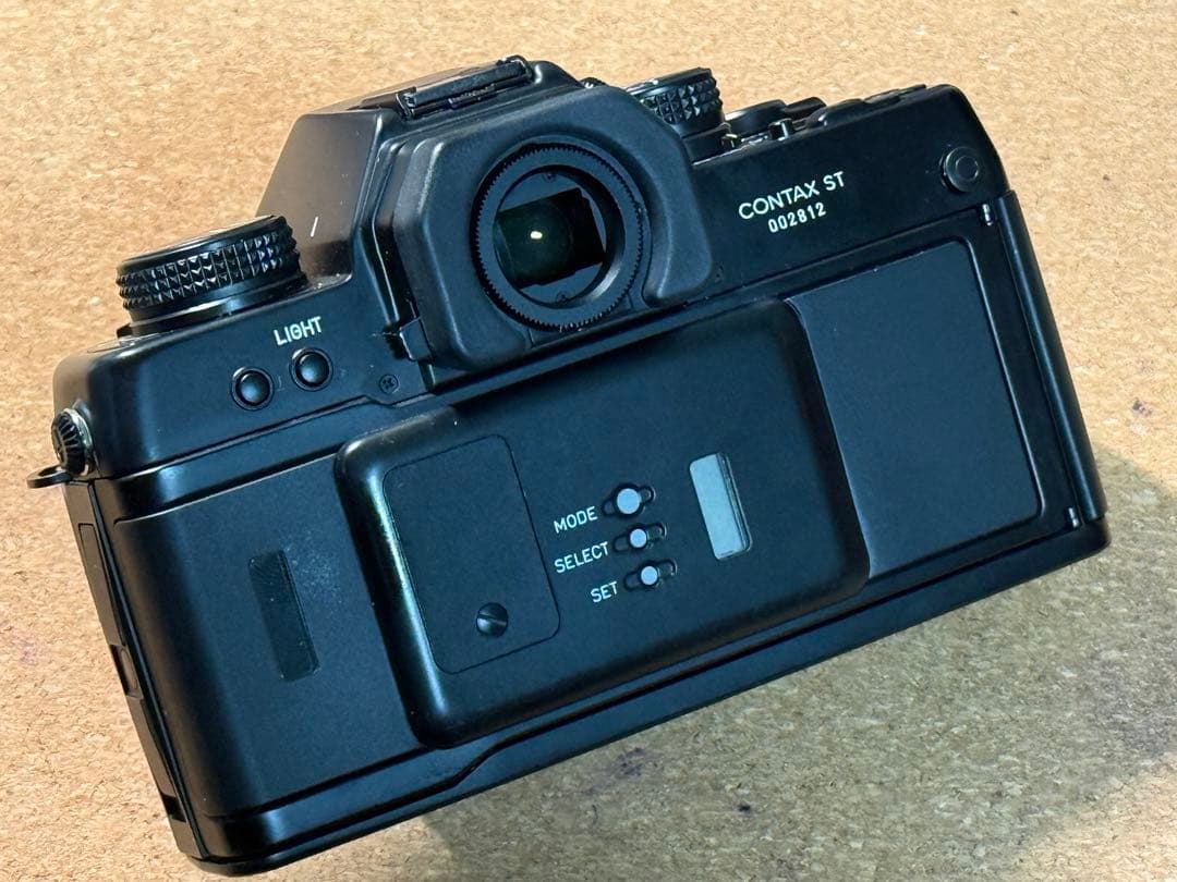Contax ST ボディ 美品 外観良好