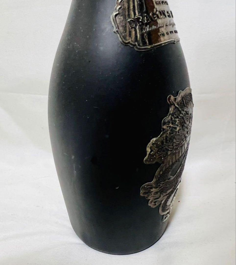 ドラゴン＆タイガー　ドラゴン　ブラン・ド・ブラン　シャンパン　未開封　正規輸入品