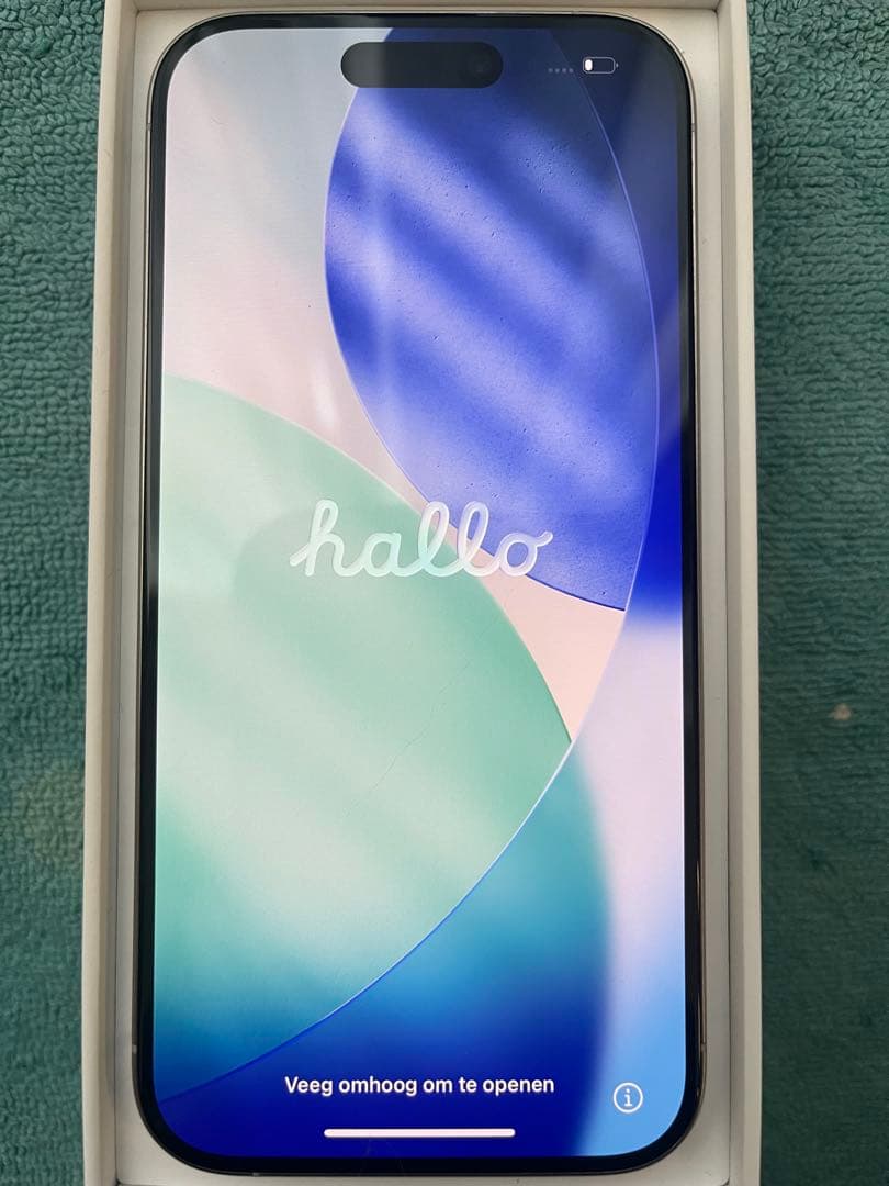 iPhone 15 Pro 128GB ホワイト SIMフリー