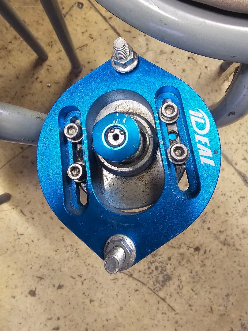 イデアル車高調　フロント