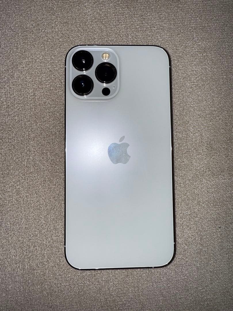 Apple iPhone 13 Pro Maxシルバー 本体