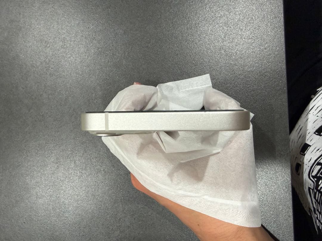 iPhone13 ホワイト　256GB