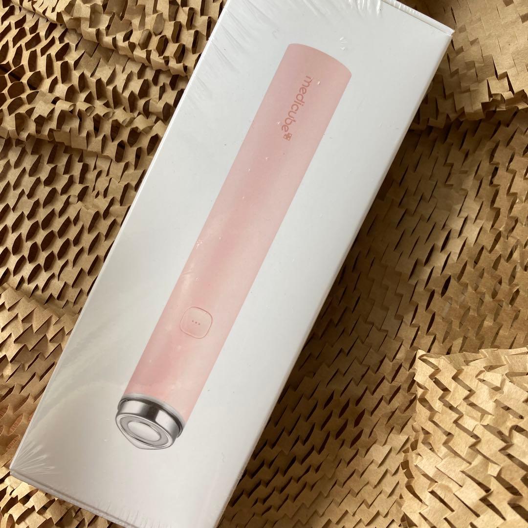 メディキューブ　美顔器　ミニ　AGE-R ピンク