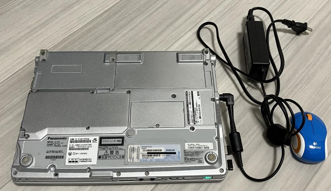 Panasonic レッツノート CF-S10 Zorin OSインストール済み