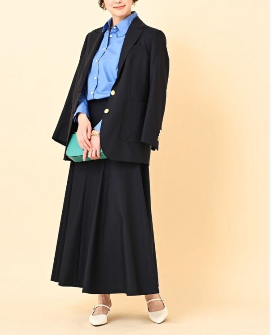 大きいサイズ　UNTITLED マナードベーシックジャケット　サイズ44